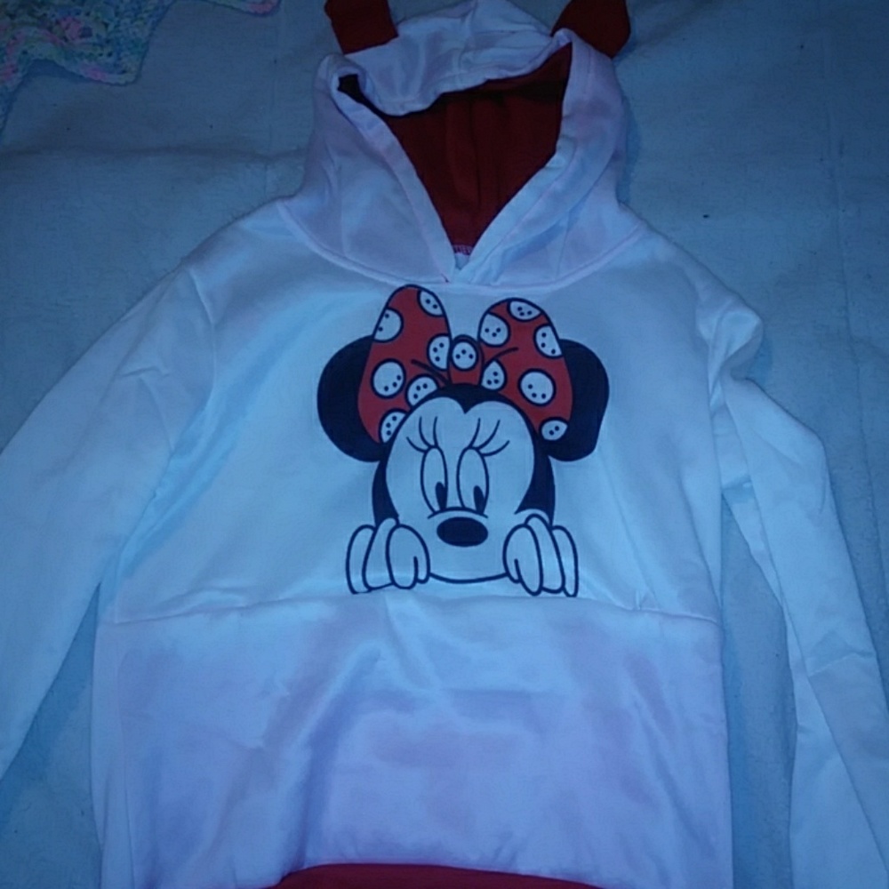 Micky mouse sweat shirt